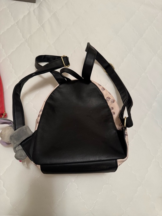 Loungefly Pink Winnie the Pooh Mini Backpack with Orange Honey Drip Pocket - Picture 2 of 2